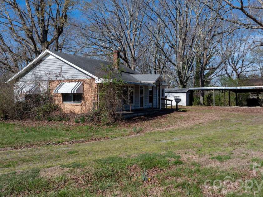 4934 Nc 10 Highway, Catawba, NC 28609.  MLS# CAR4361208, YatesRealty ID 9261. 