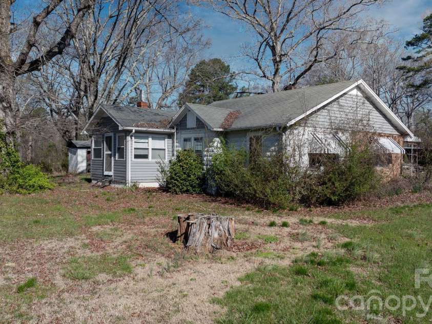 4934 Nc 10 Highway, Catawba, NC 28609.  MLS# CAR4361208, YatesRealty ID 9261. 