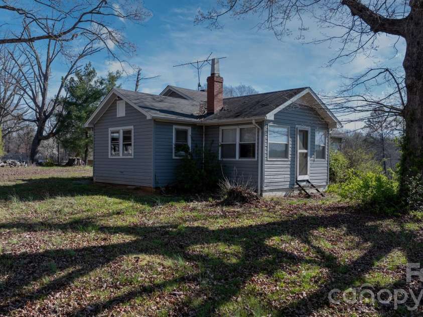 4934 Nc 10 Highway, Catawba, NC 28609.  MLS# CAR4361208, YatesRealty ID 9261. 