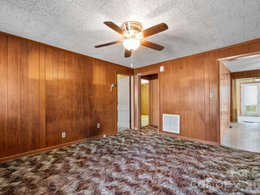 4934 Nc 10 Highway, Catawba, NC 28609.  MLS# CAR4361208, YatesRealty ID 9261. 