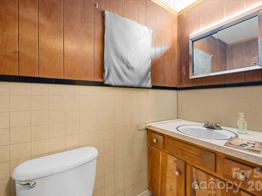 4934 Nc 10 Highway, Catawba, NC 28609.  MLS# CAR4361208, YatesRealty ID 9261. 