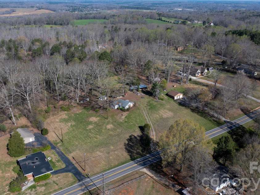 4934 Nc 10 Highway, Catawba, NC 28609.  MLS# CAR4361208, YatesRealty ID 9261. 