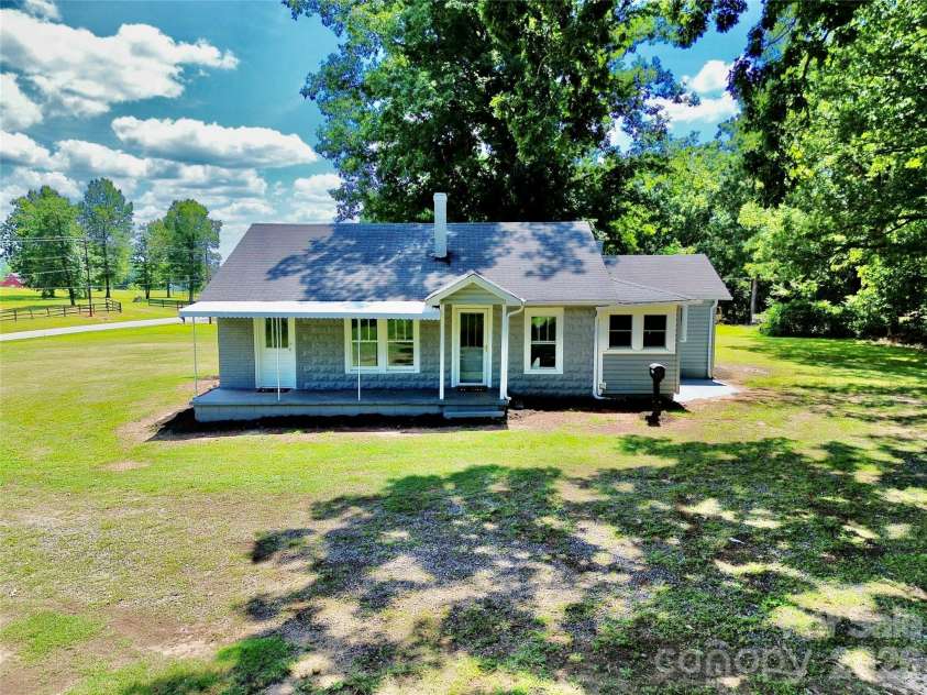 4934 NC 10 Highway, Catawba, NC 28609.  MLS# CAR4406959, YatesRealty ID 9261. 
