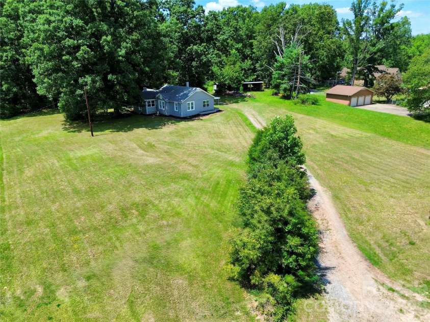 4934 NC 10 Highway, Catawba, NC 28609.  MLS# CAR4406959, YatesRealty ID 9261. 