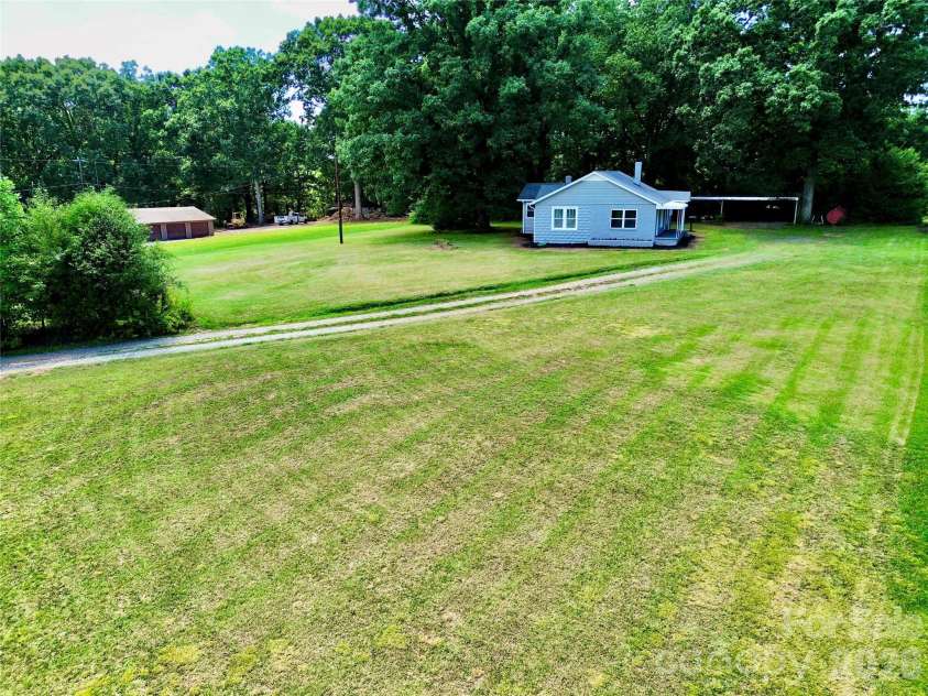 4934 NC 10 Highway, Catawba, NC 28609.  MLS# CAR4406959, YatesRealty ID 9261. 