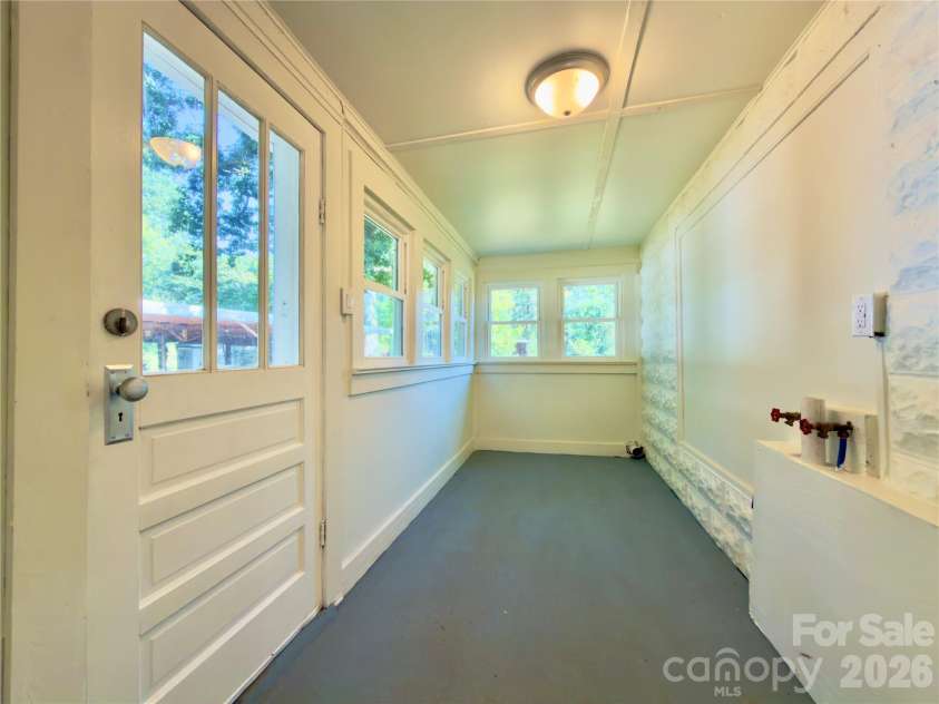 4934 NC 10 Highway, Catawba, NC 28609.  MLS# CAR4406959, YatesRealty ID 9261. 