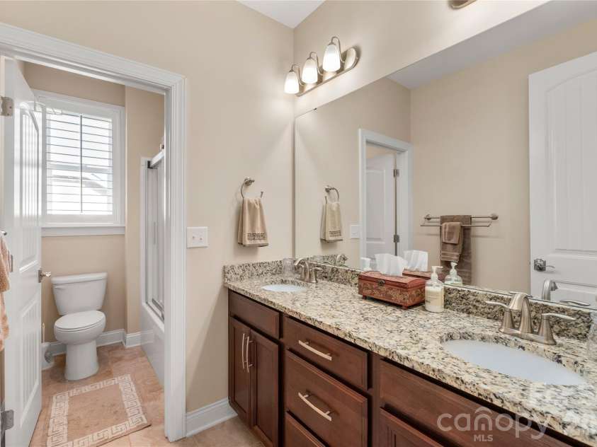 632 Ardent Trail, Belmont, NC 28012.  MLS# CAR4364110, YatesRealty ID 9263. 