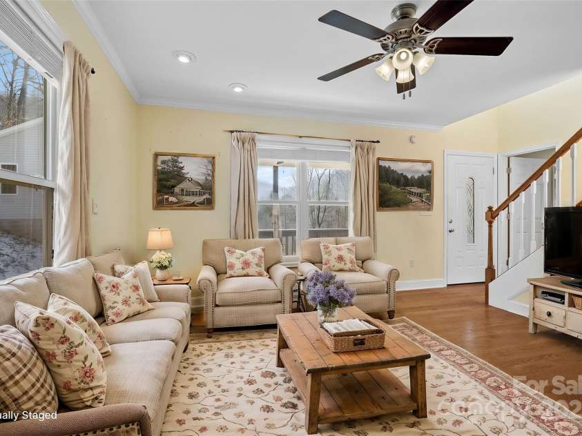 272 Paint Fork Road, Barnardsville, NC 28709.  MLS# CAR4225588, YatesRealty ID 9264. Living Room-Virtually Staged