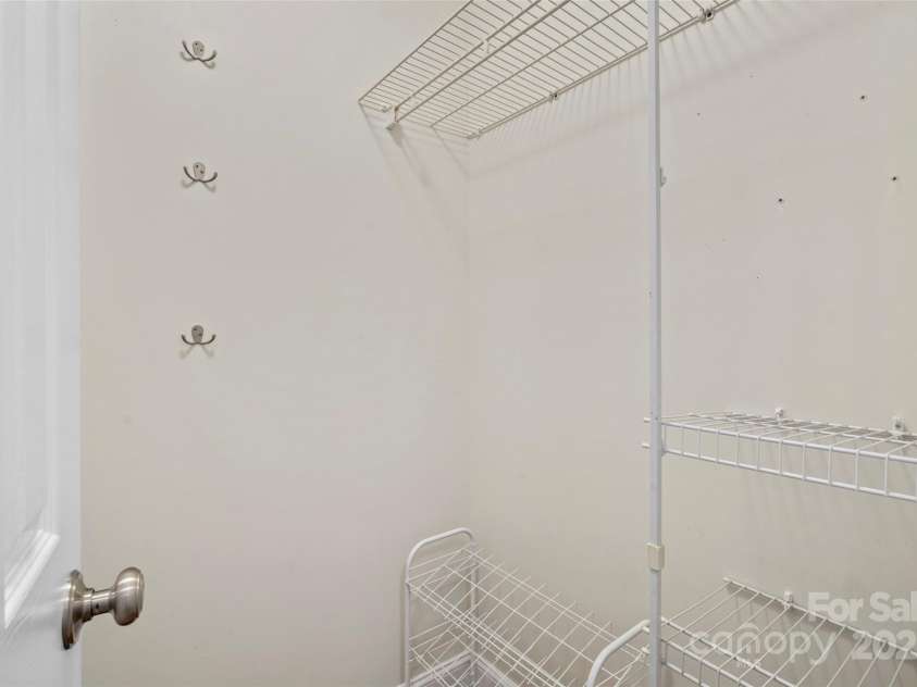 272 Paint Fork Road, Barnardsville, NC 28709.  MLS# CAR4225588, YatesRealty ID 9264. Walk-In Closet