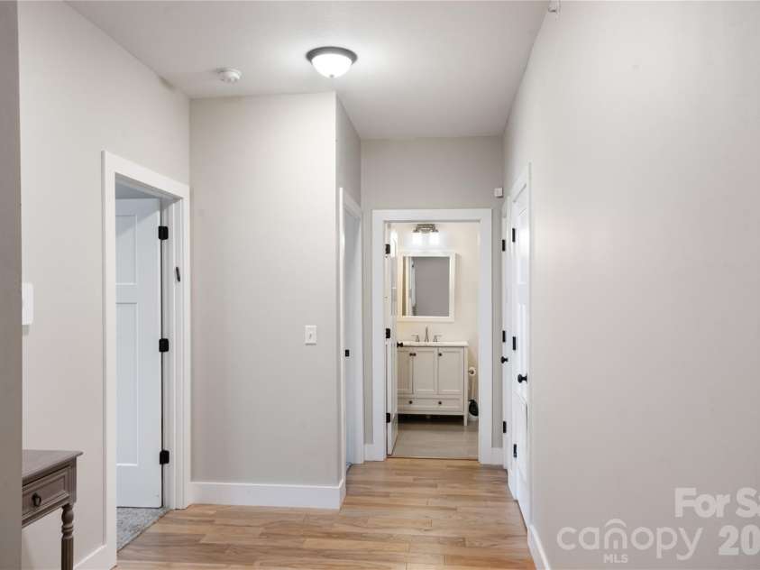 124 Foxden Drive, Fletcher, NC 28732.  MLS# CAR4244379, YatesRealty ID 9265. 