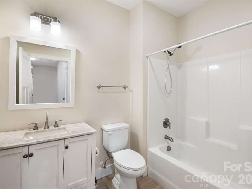 124 Foxden Drive, Fletcher, NC 28732.  MLS# CAR4244379, YatesRealty ID 9265. 