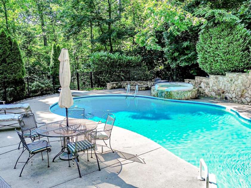 196 Col Hamptons Court, Rutherfordton, NC 28139.  MLS# CAR4271105, YatesRealty ID 9265. 