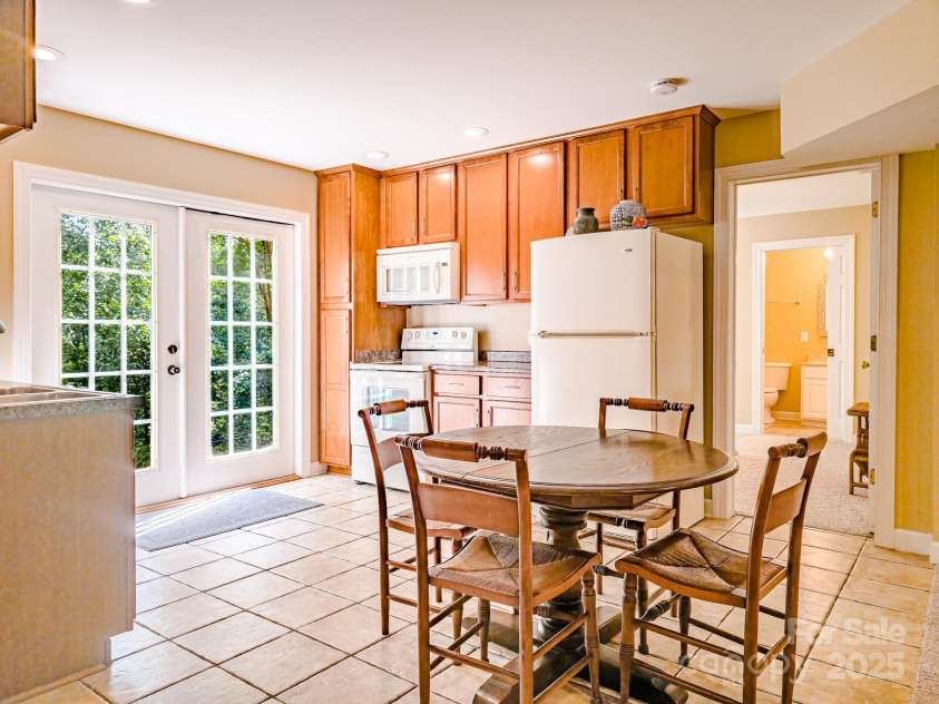 196 Col Hamptons Court, Rutherfordton, NC 28139.  MLS# CAR4271105, YatesRealty ID 9265. 