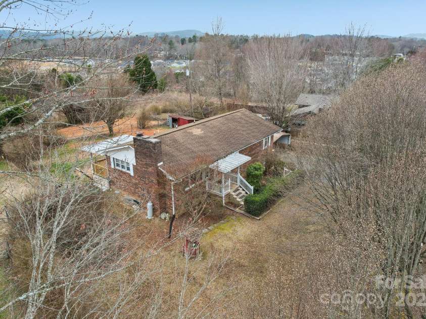 403 Crest Road, East Flat Rock, NC 28726.  MLS# CAR4230629, YatesRealty ID 9266. 