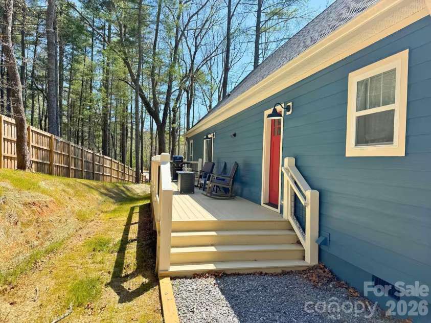 170 Cascade Ridge Road, Fairview, NC 28730.  MLS# CAR4350976, YatesRealty ID 9267. 