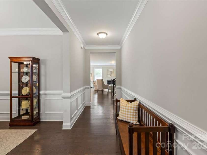 7039 Chrysanthemum Road, Lancaster, SC 29720.  MLS# CAR4249238, YatesRealty ID 9267. Entryway