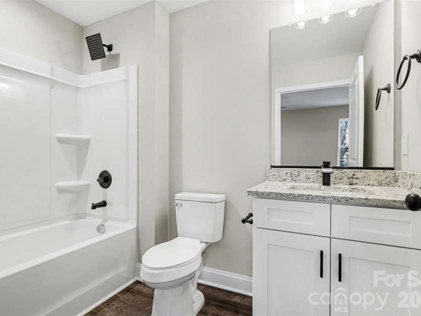 925 Randolph Street, High Point, NC 27260.  MLS# CAR4345152, YatesRealty ID 9268. 