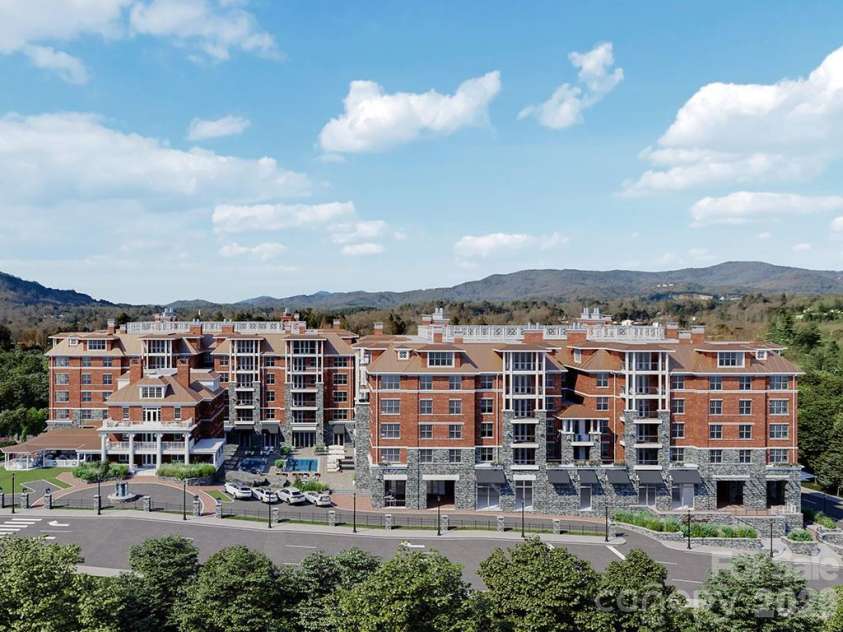 227 7th Avenue, Hendersonville, NC 28791.  MLS# CAR4336462, YatesRealty ID 927. 