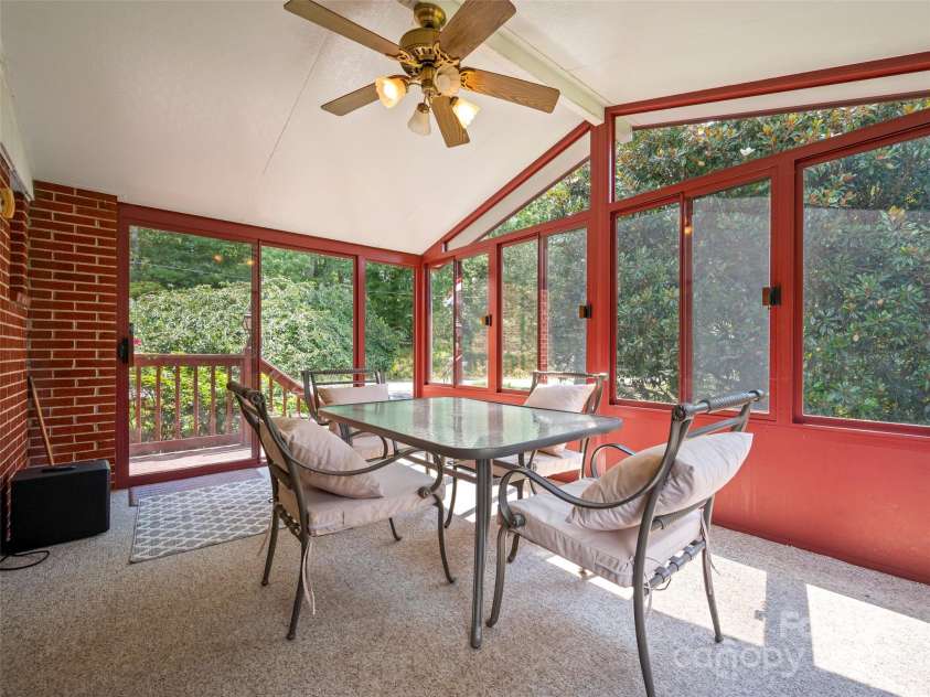 41 Wesley Branch Road, Asheville, NC 28806.  MLS# CAR4302099, YatesRealty ID 9274. 