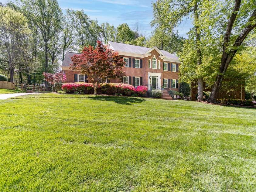 14812 Stonegreen Lane, Huntersville, NC 28078.  MLS# CAR4249374, YatesRealty ID 9275. 