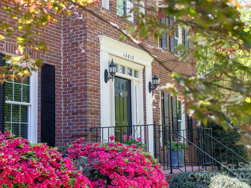 14812 Stonegreen Lane, Huntersville, NC 28078.  MLS# CAR4249374, YatesRealty ID 9275. 
