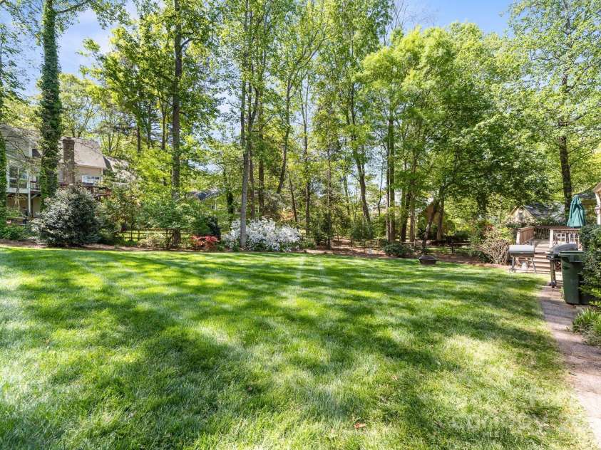 14812 Stonegreen Lane, Huntersville, NC 28078.  MLS# CAR4249374, YatesRealty ID 9275. 