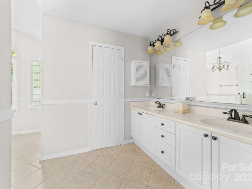 14812 Stonegreen Lane, Huntersville, NC 28078.  MLS# CAR4249374, YatesRealty ID 9275. 