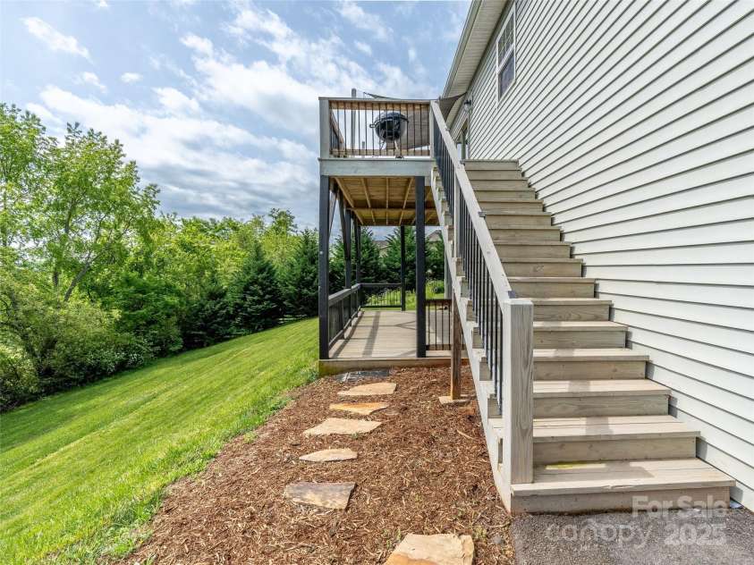 12 Paul Bridges Road, Alexander, NC 28701.  MLS# CAR4242091, YatesRealty ID 9276. 