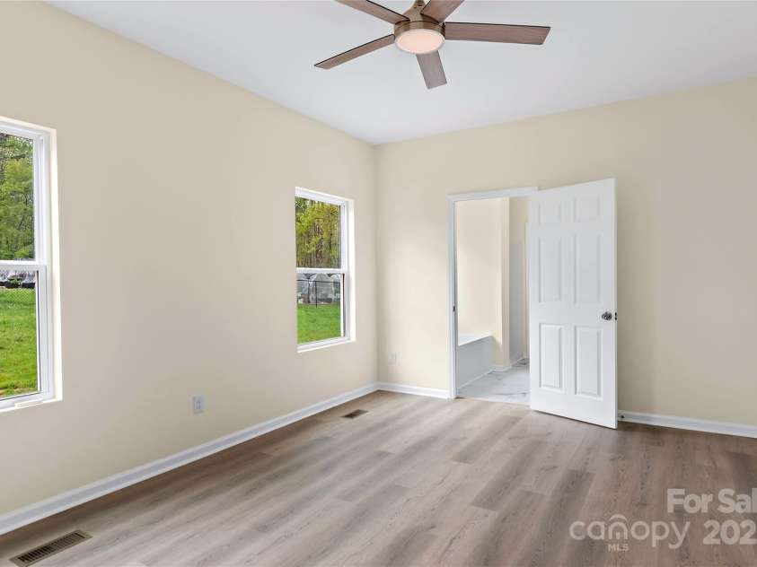 5064 Joyce Avenue, Winston Salem, NC 27106.  MLS# CAR4248054, YatesRealty ID 9277. 