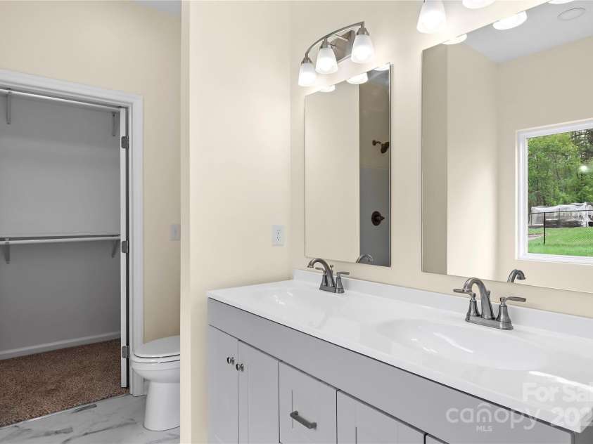 5064 Joyce Avenue, Winston Salem, NC 27106.  MLS# CAR4248054, YatesRealty ID 9277. 