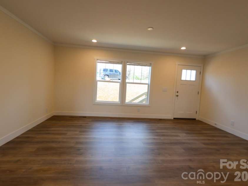 90 Cascades Drive, Nebo, NC 28761.  MLS# CAR4354878, YatesRealty ID 9277. 