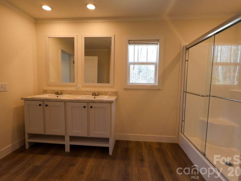 90 Cascades Drive, Nebo, NC 28761.  MLS# CAR4354878, YatesRealty ID 9277. 