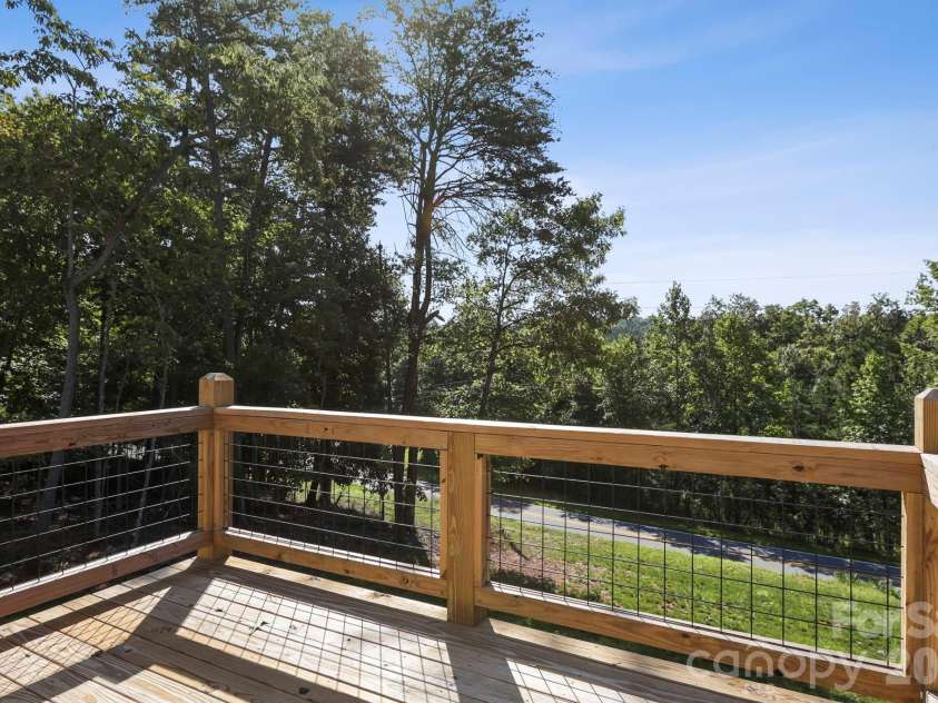 90 Cascades Drive, Nebo, NC 28761.  MLS# CAR4354878, YatesRealty ID 9277. 