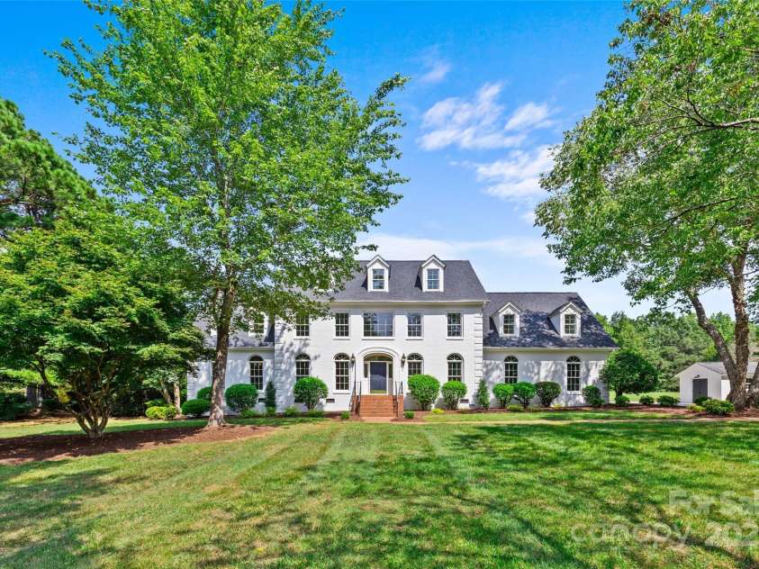 426 Walden Trail, Waxhaw, NC 28173.  MLS# CAR4248896, YatesRealty ID 9278. 