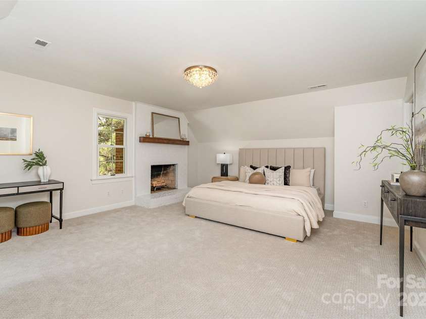 426 Walden Trail, Waxhaw, NC 28173.  MLS# CAR4248896, YatesRealty ID 9278. 