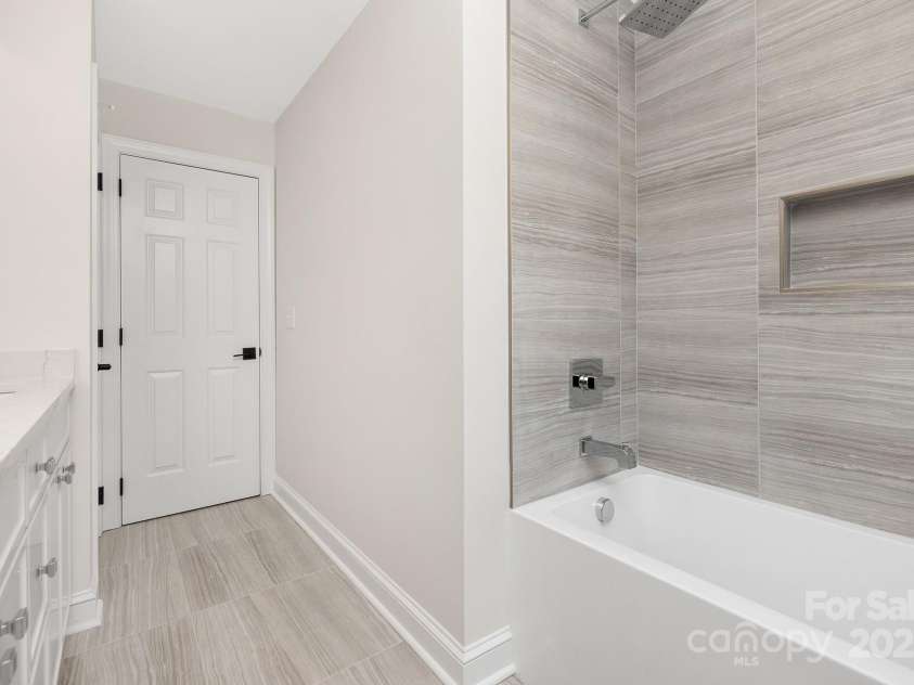 426 Walden Trail, Waxhaw, NC 28173.  MLS# CAR4248896, YatesRealty ID 9278. 