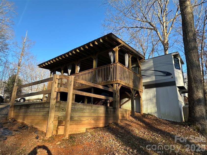 121 Sparrow Lane, New London, NC 28127.  MLS# CAR4335791, YatesRealty ID 928. 