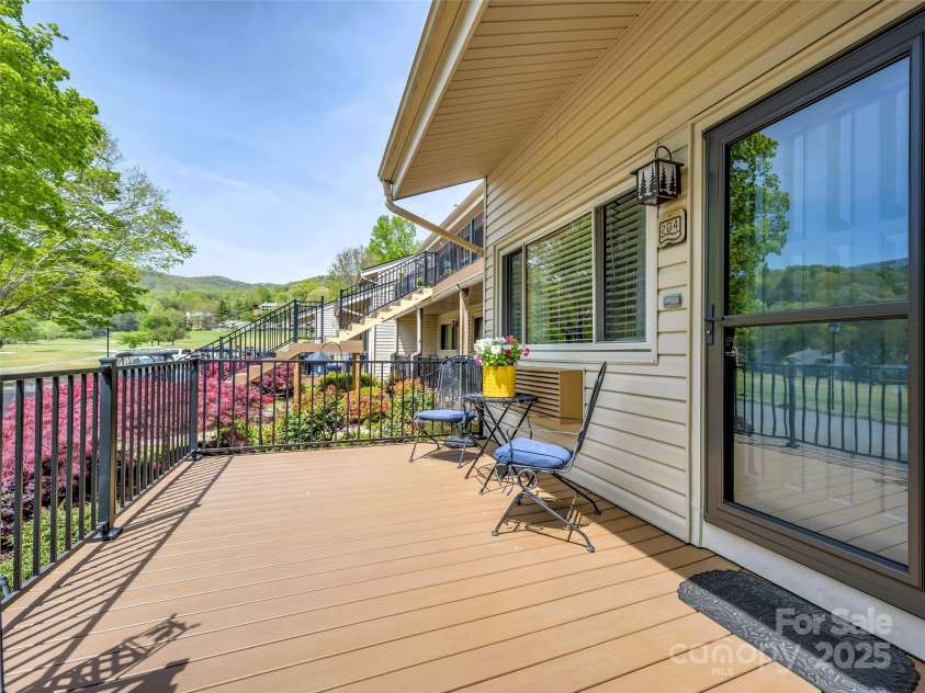 118 West Lake Drive, Lake Lure, NC 28746.  MLS# CAR4247431, YatesRealty ID 9280. 