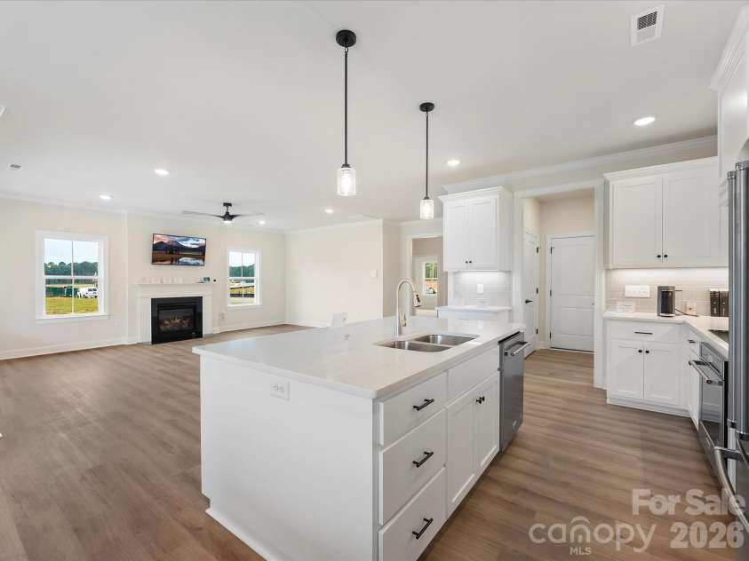 1296 Archer Loop Drive, Waxhaw, NC 28173.  MLS# CAR4350763, YatesRealty ID 9281. 