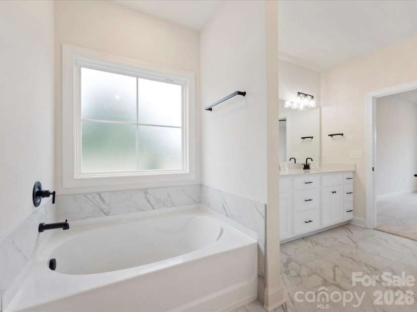 1296 Archer Loop Drive, Waxhaw, NC 28173.  MLS# CAR4350763, YatesRealty ID 9281. 