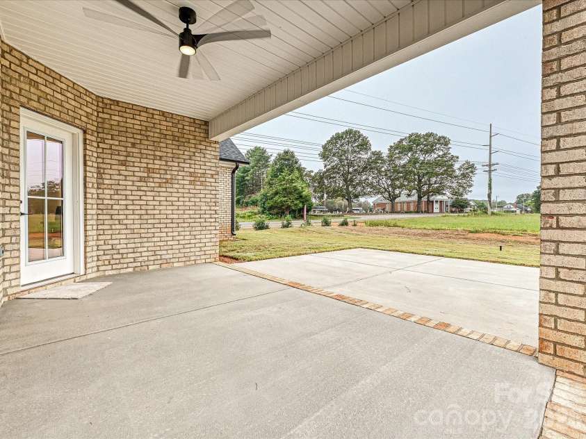 1296 Archer Loop Drive, Waxhaw, NC 28173.  MLS# CAR4350763, YatesRealty ID 9281. 
