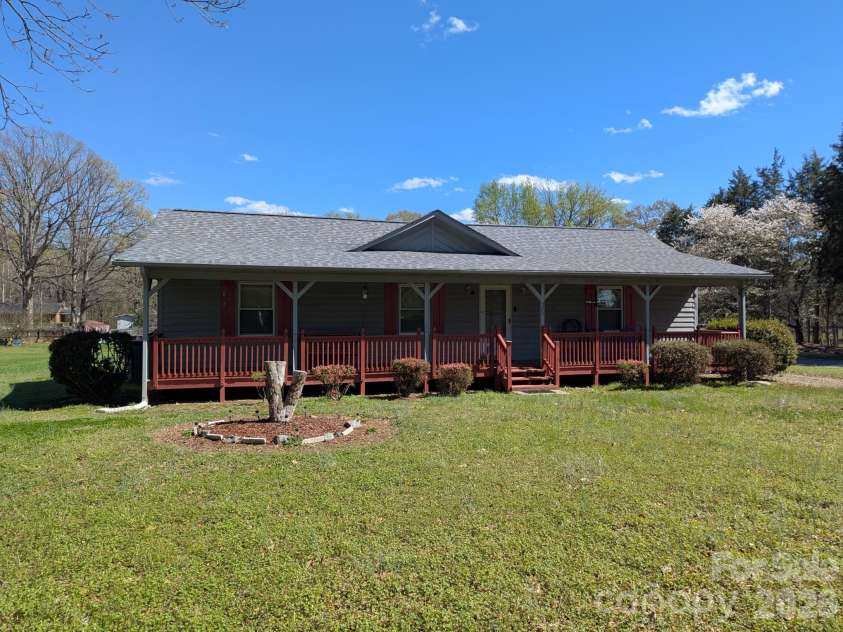 323 Lawing Street, Charlotte, NC 28214.  MLS# CAR4356239, YatesRealty ID 9282. Front elevation