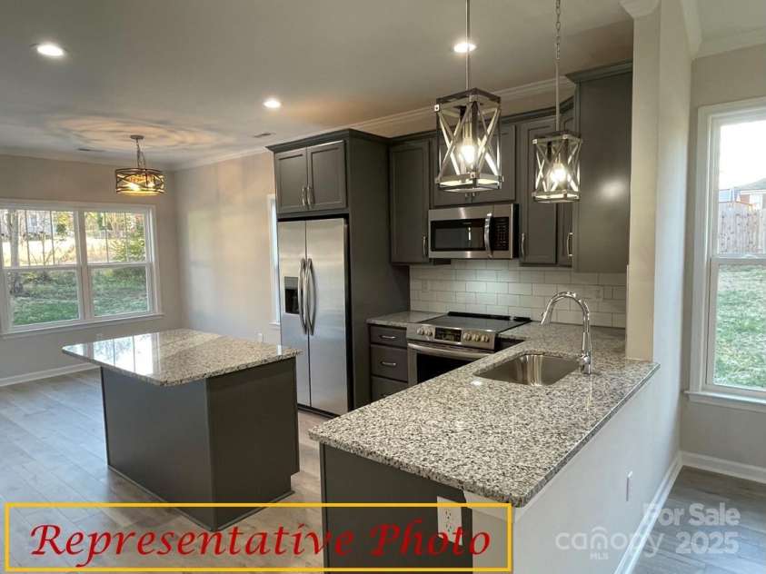 404 Peterson Street, Stanley, NC 28164.  MLS# CAR4253109, YatesRealty ID 9282. 