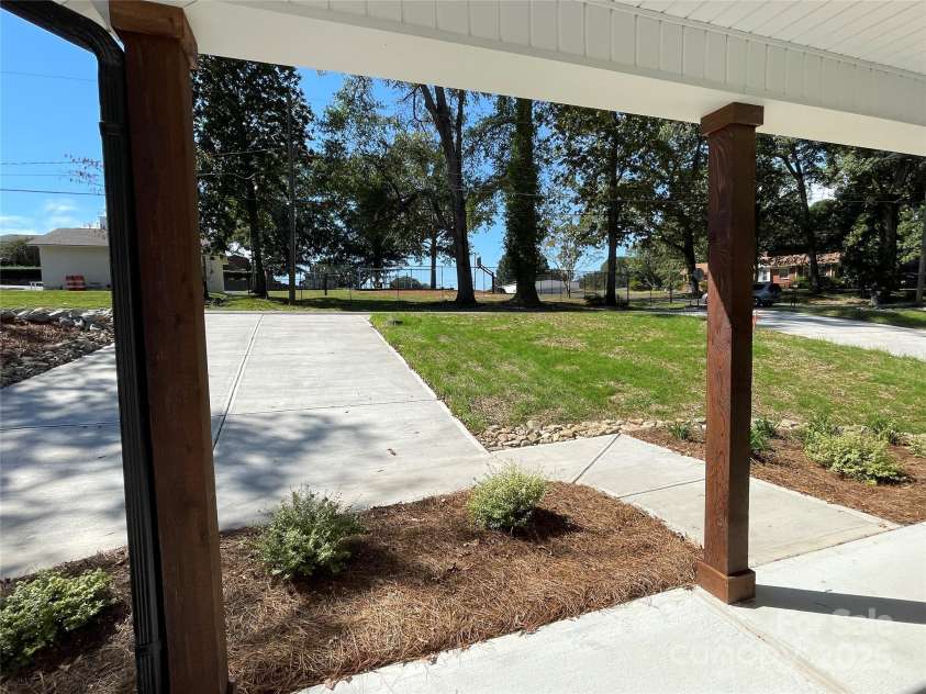 404 Peterson Street, Stanley, NC 28164.  MLS# CAR4253109, YatesRealty ID 9282. 