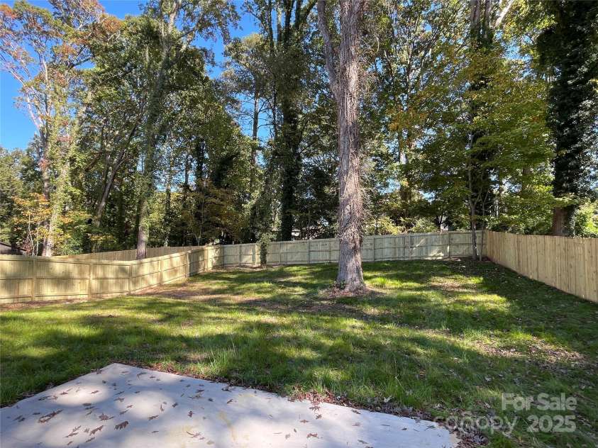 404 Peterson Street, Stanley, NC 28164.  MLS# CAR4253109, YatesRealty ID 9282. 