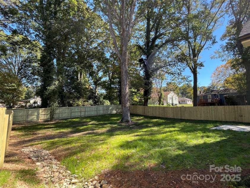 404 Peterson Street, Stanley, NC 28164.  MLS# CAR4253109, YatesRealty ID 9282. 