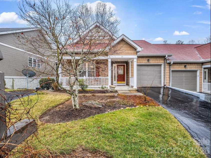 25 Coldwater Lane, Laurel Park, NC 28739.  MLS# CAR4350806, YatesRealty ID 9283. 
