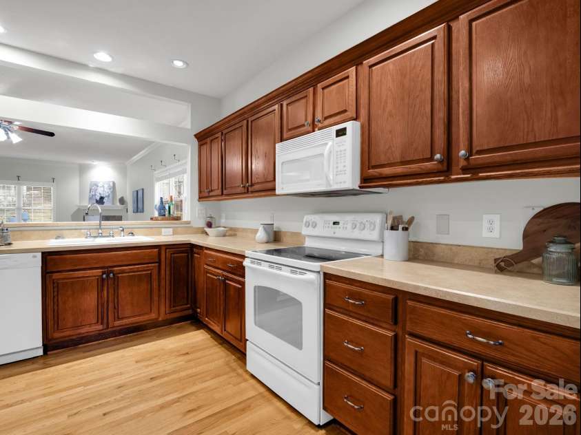 25 Coldwater Lane, Laurel Park, NC 28739.  MLS# CAR4350806, YatesRealty ID 9283. Kitchen