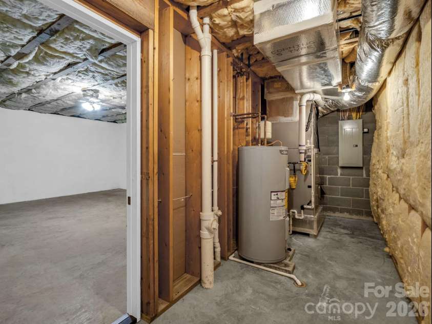 25 Coldwater Lane, Laurel Park, NC 28739.  MLS# CAR4350806, YatesRealty ID 9283. Utility closet