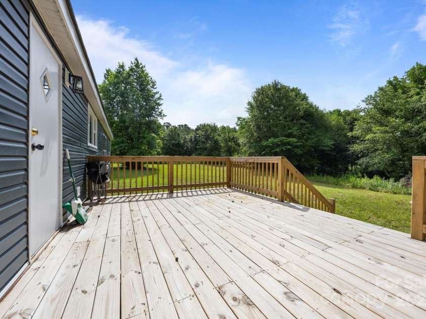 1254 Raxter Road, Edgemoor, SC 29712.  MLS# CAR4225534, YatesRealty ID 9284. 